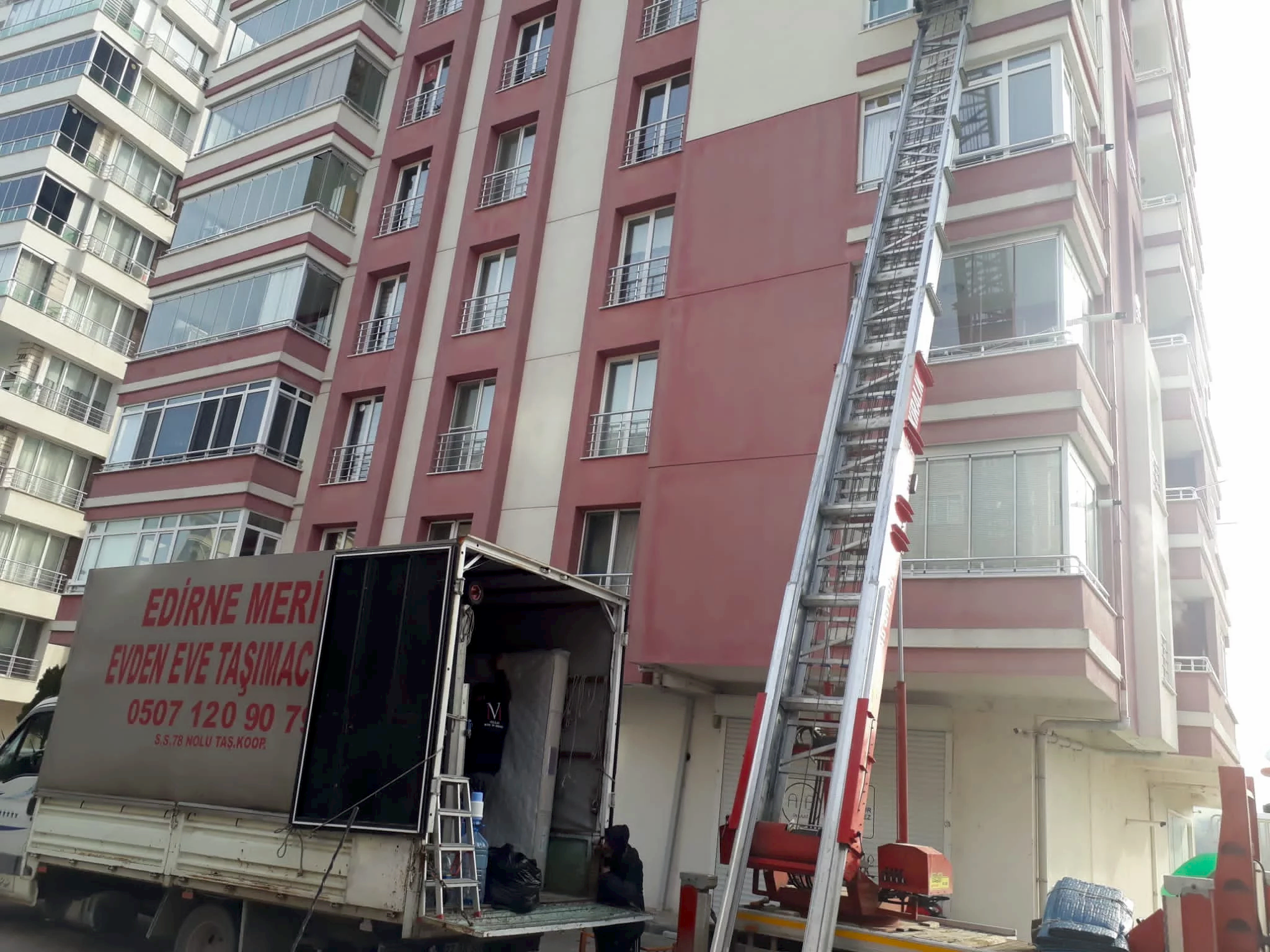 Edirne'de Profesyonel Evden Eve Taşımacılık Hizmetleri