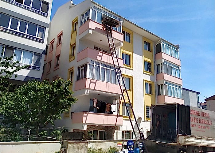 Mobilyalarınızı Özenle Paketliyoruz, Güvenli Taşımacılık İçin İdeal Çözüm